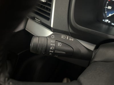 2017 Volvo XC90 T6 Momentum