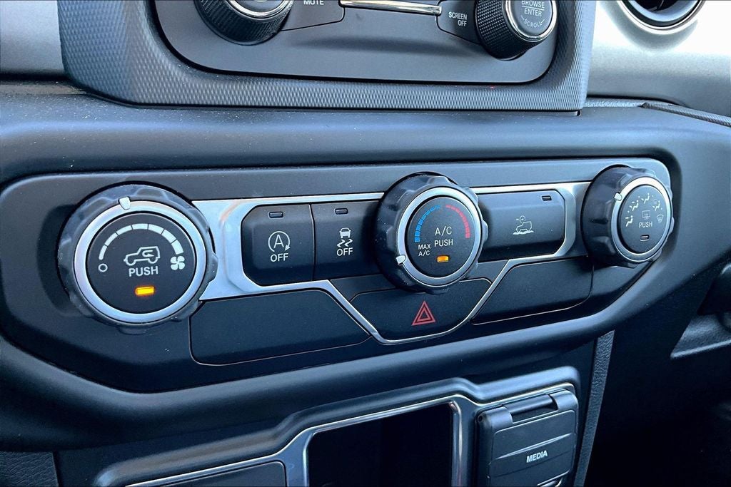 2021 Jeep Wrangler Willys Sport