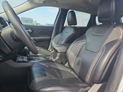 2022 Jeep Cherokee Latitude Lux