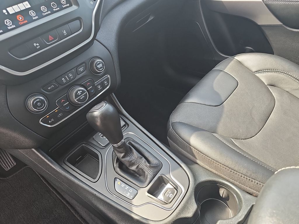 2022 Jeep Cherokee Latitude Lux
