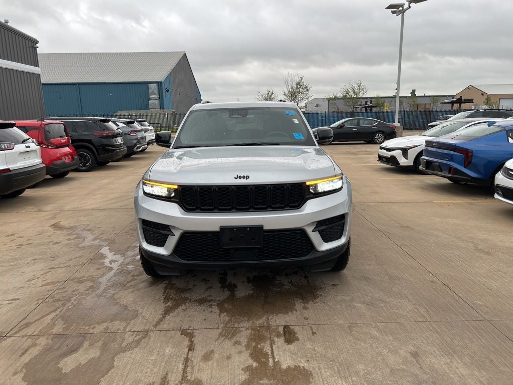 2024 Jeep Grand Cherokee Altitude