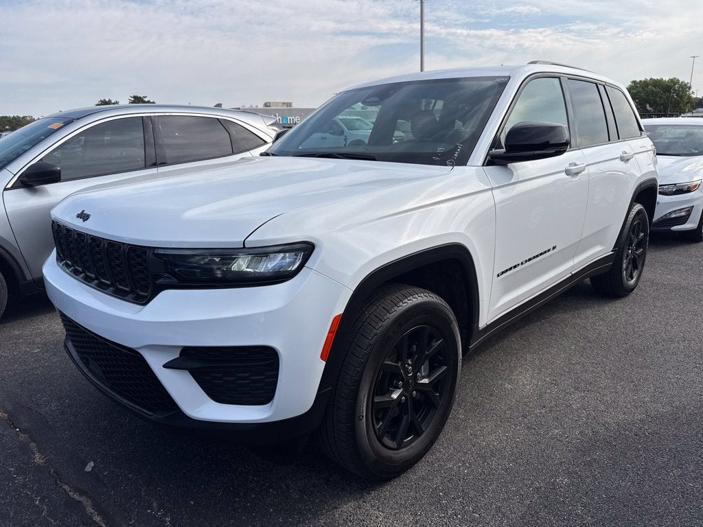 2025 Jeep Grand Cherokee Altitude