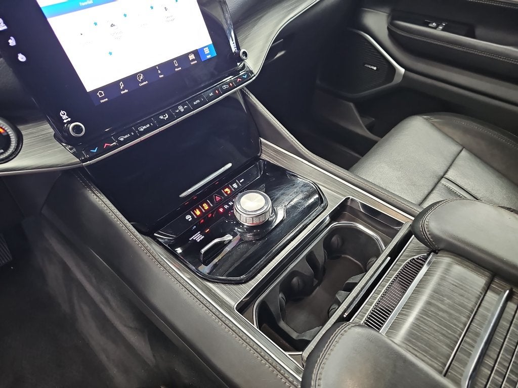 2023 Jeep Wagoneer Series II