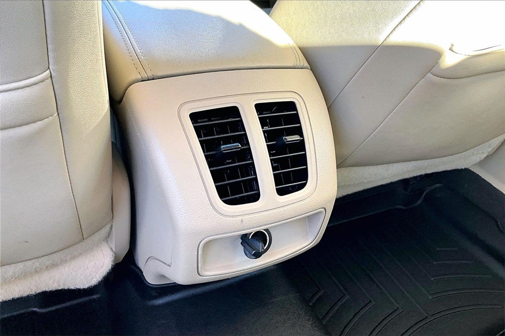 2017 Ford Taurus SEL