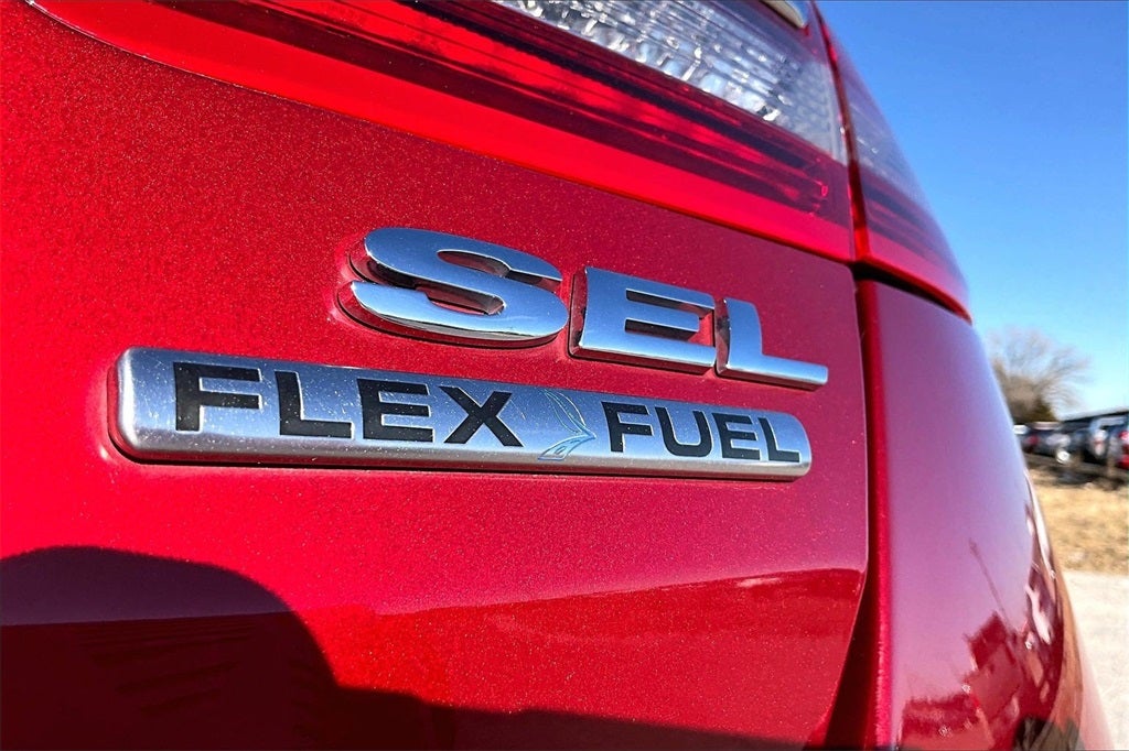 2017 Ford Taurus SEL