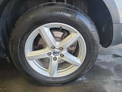 2018 Ford Explorer Base