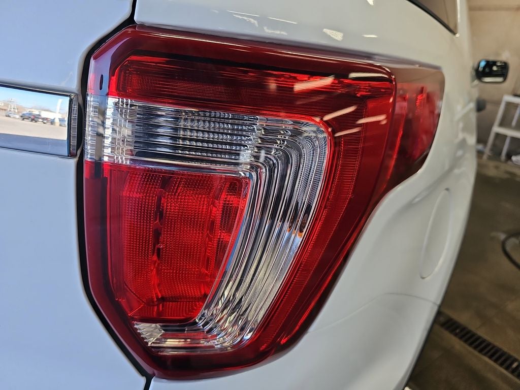 2018 Ford Explorer Base