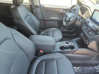 2020 Ford Escape Hybrid Titanium
