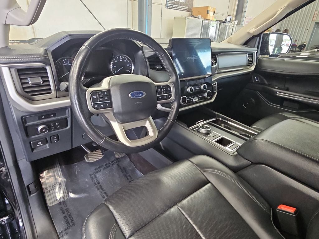 2022 Ford Expedition XLT