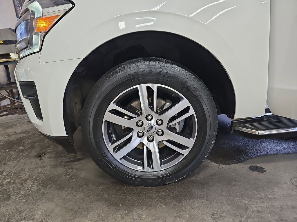 2022 Ford Expedition XLT