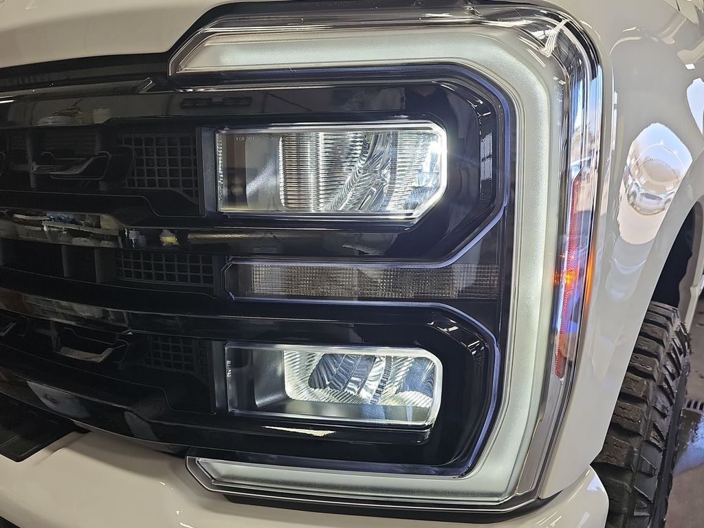 2024 Ford F-250SD Lariat Tremor