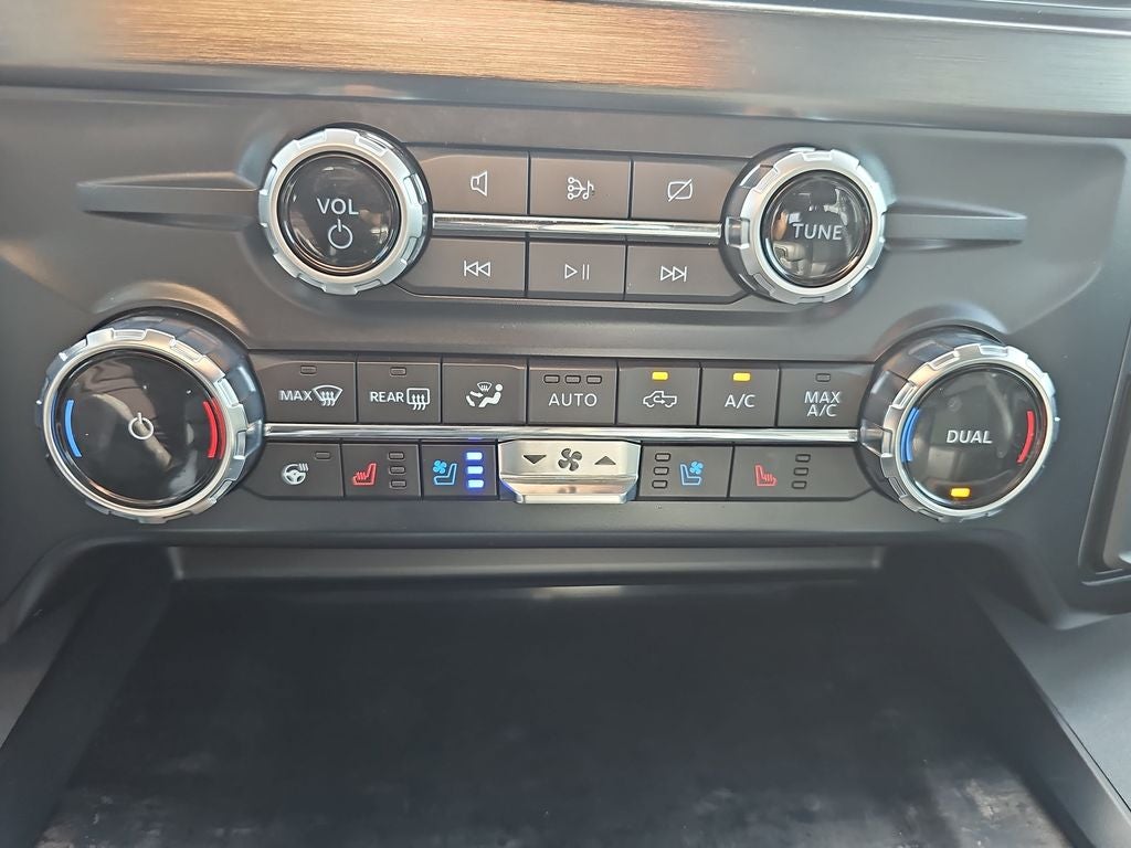 2023 Ford F-250SD Lariat