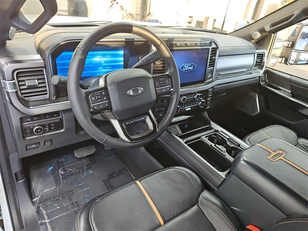 2024 Ford F-350SD Platinum