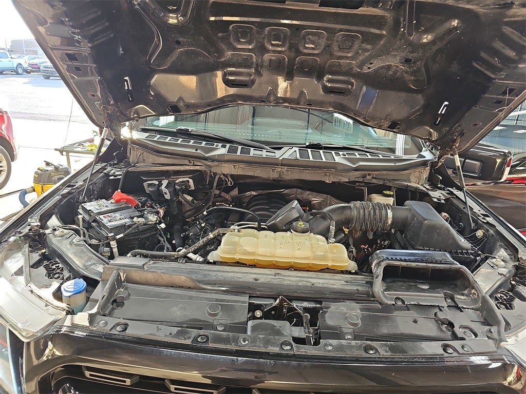 2021 Ford F-150 Lariat Black Ops