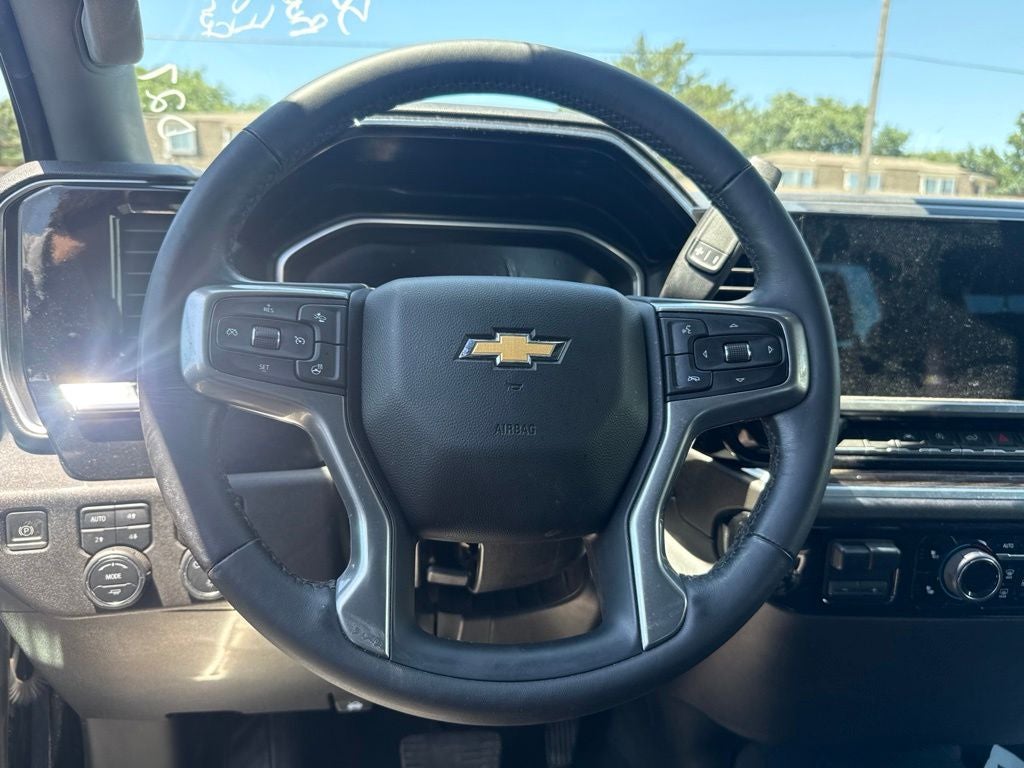 2022 Chevrolet Silverado 1500 LT LT1