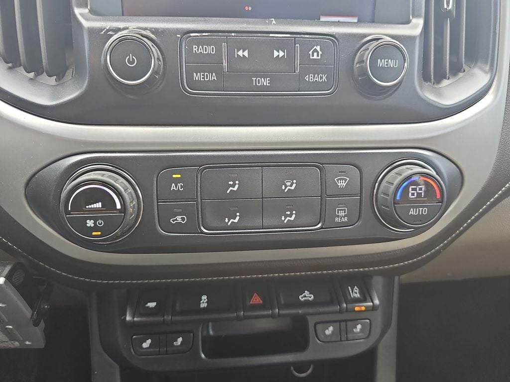 2016 GMC Canyon SLT