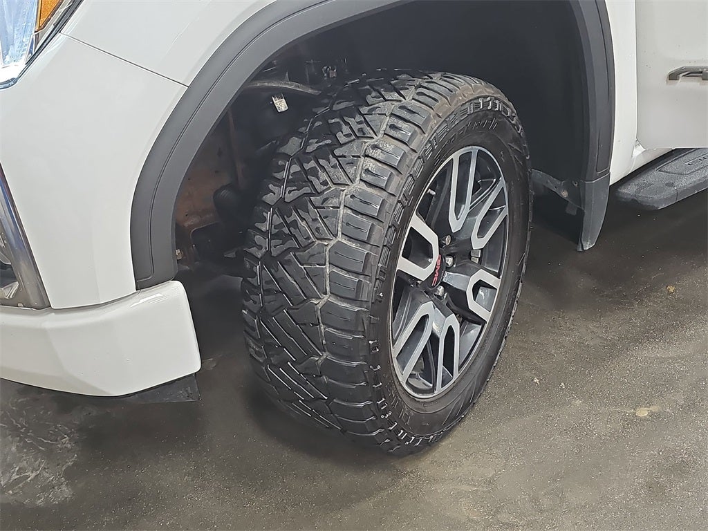 2022 GMC Sierra 1500 Limited AT4