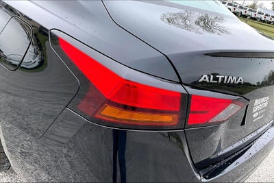 2024 Nissan Altima 2.5 SR