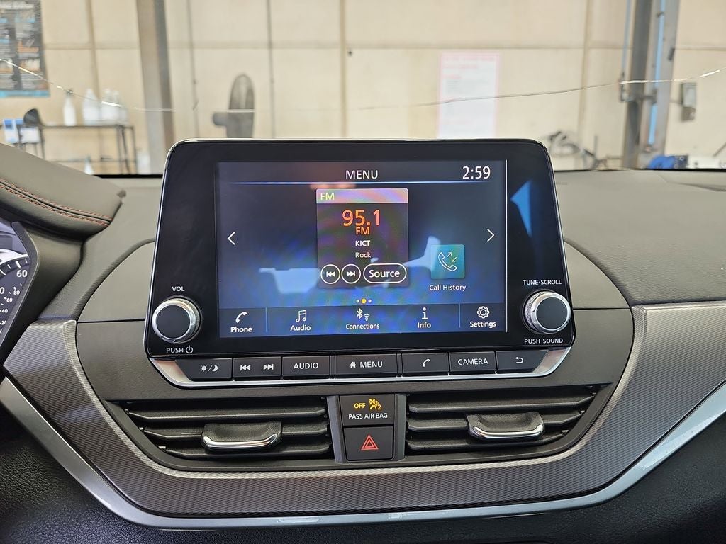 2023 Nissan Altima 2.5 SR
