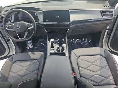 2025 Volkswagen Atlas Cross Sport 2.0T SE w/Technology