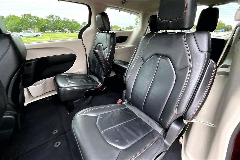 2017 Chrysler Pacifica Touring L
