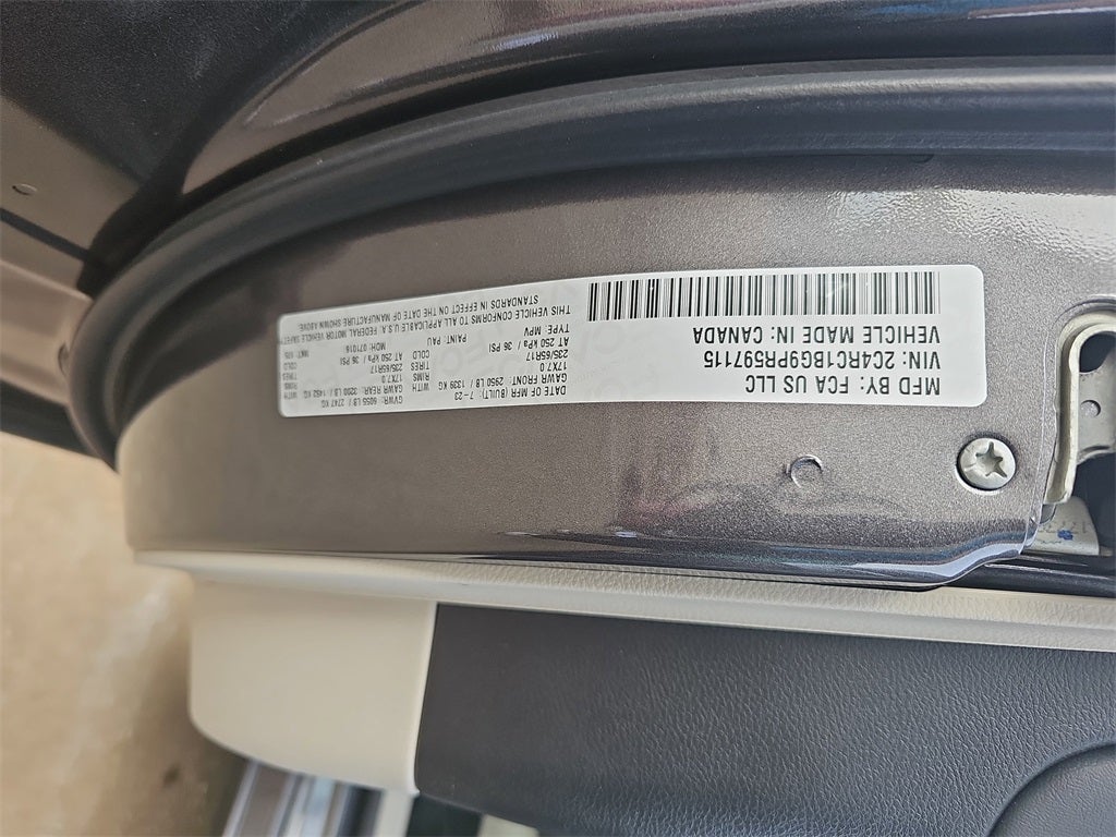 2023 Chrysler Pacifica Touring L