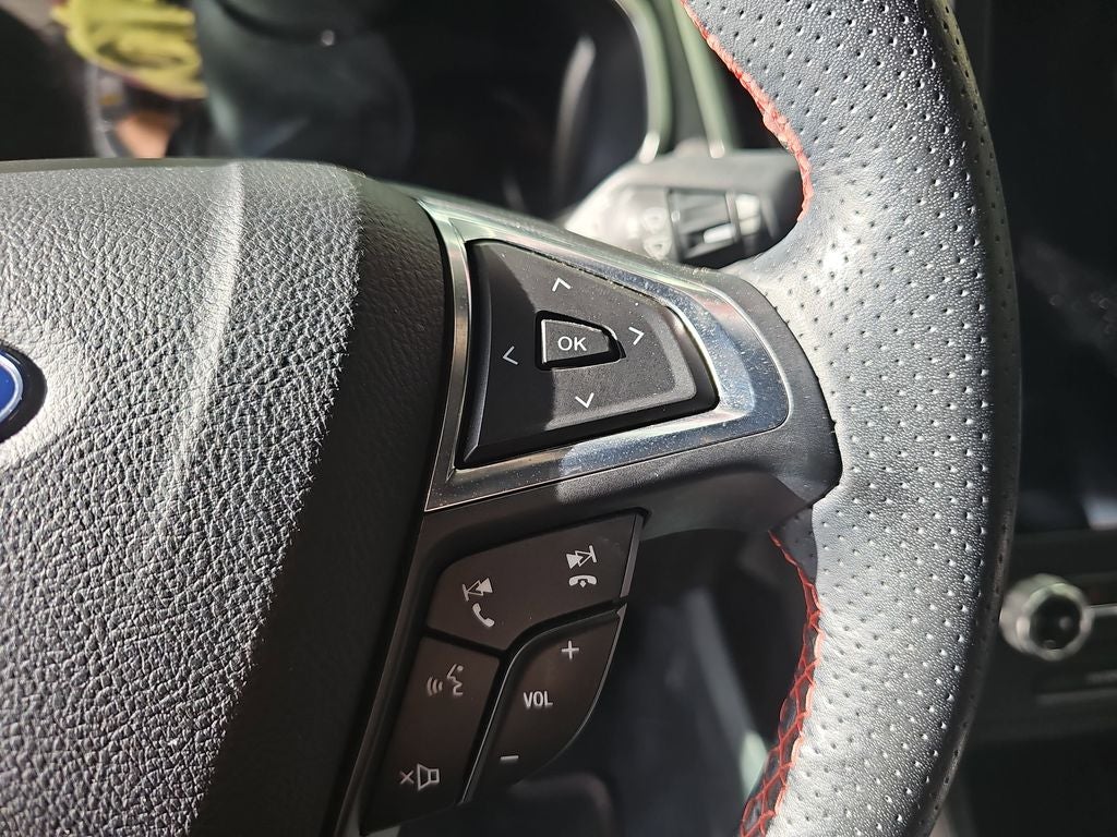2021 Ford Edge ST Line