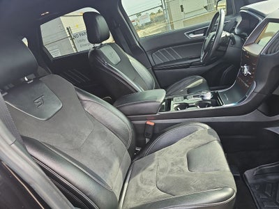 2020 Ford Edge ST