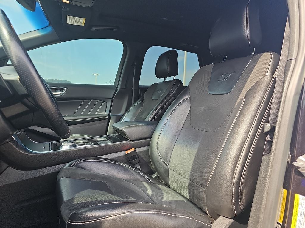 2020 Ford Edge ST