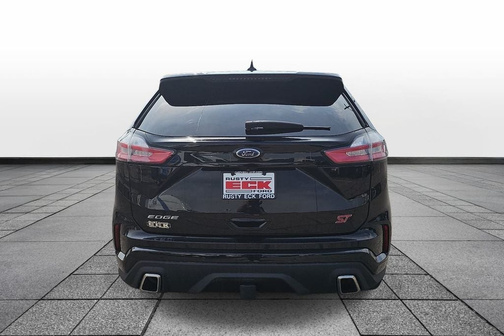 2020 Ford Edge ST