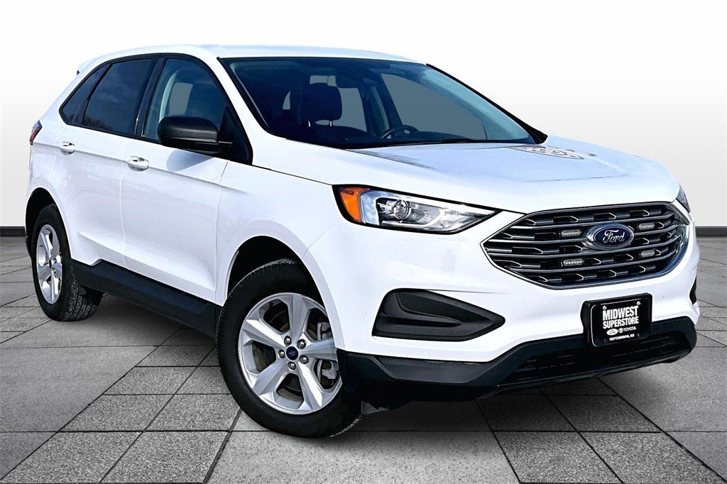2022 Ford Edge SE