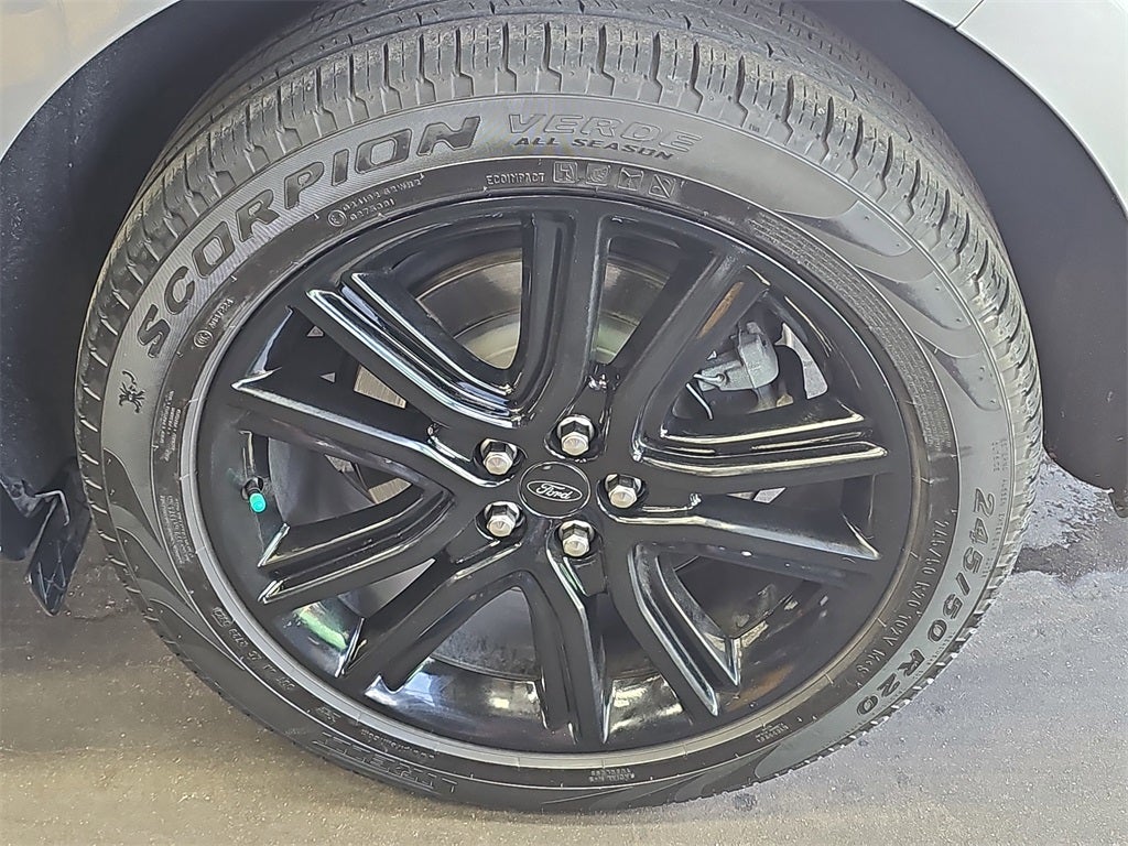 2024 Ford Edge ST Line