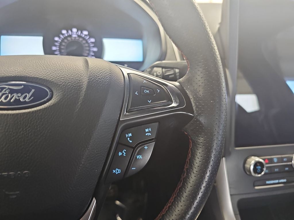 2022 Ford Edge ST Line