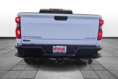 2024 Chevrolet Silverado 2500HD Custom