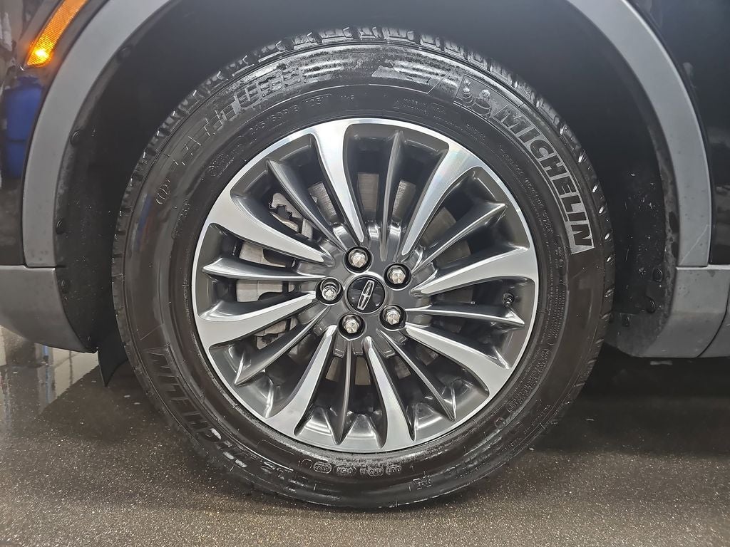 2023 Lincoln Nautilus Standard