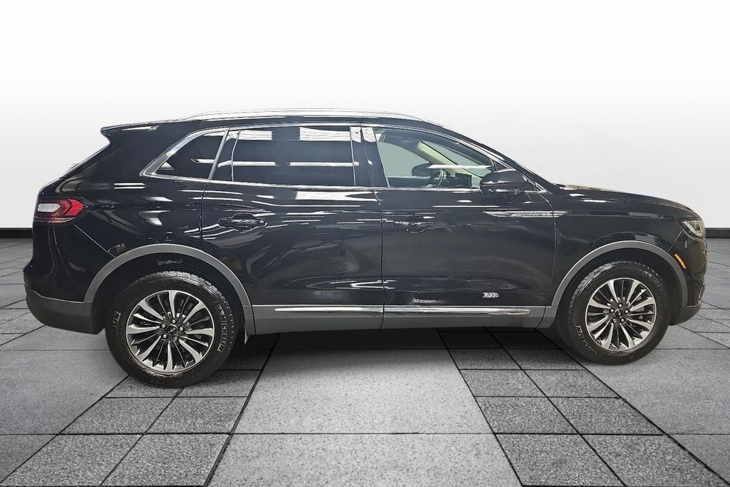 2023 Lincoln Nautilus Standard