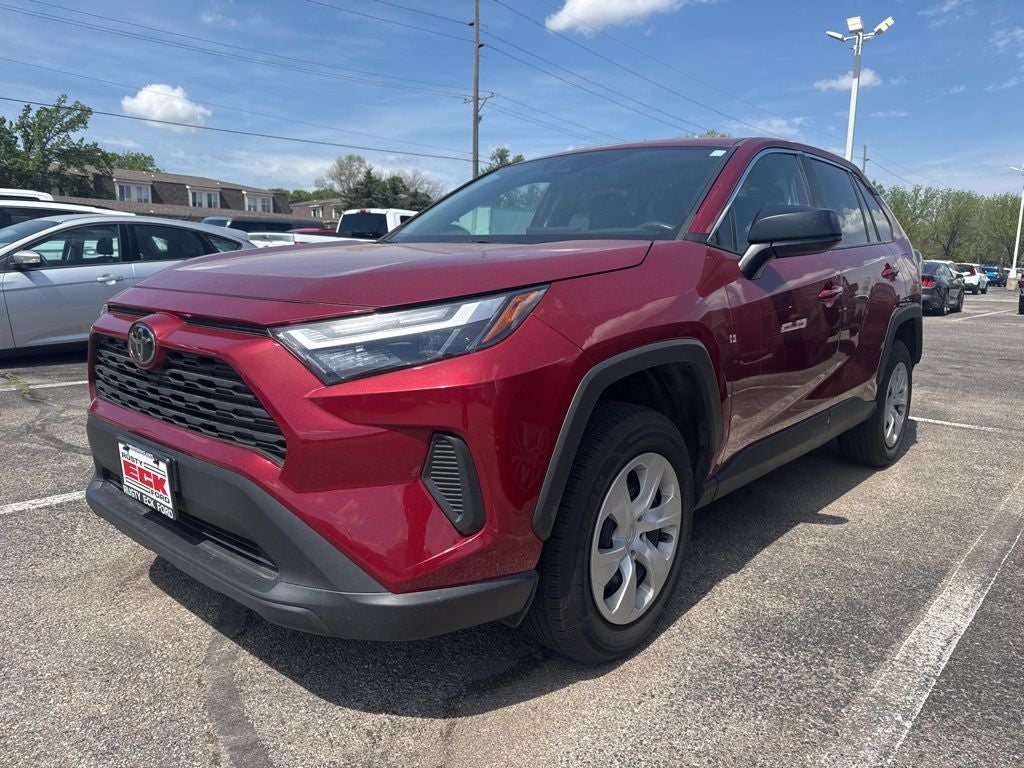2024 Toyota RAV4 LE