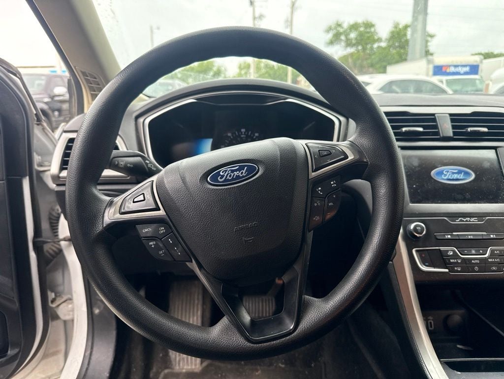 2020 Ford Fusion Hybrid SE