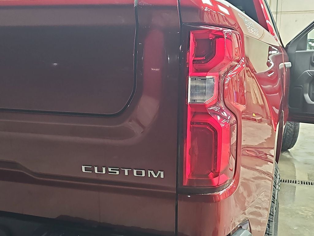 2021 Chevrolet Silverado 1500 Custom Trail Boss