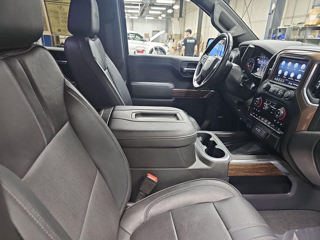 2020 Chevrolet Silverado 1500 High Country