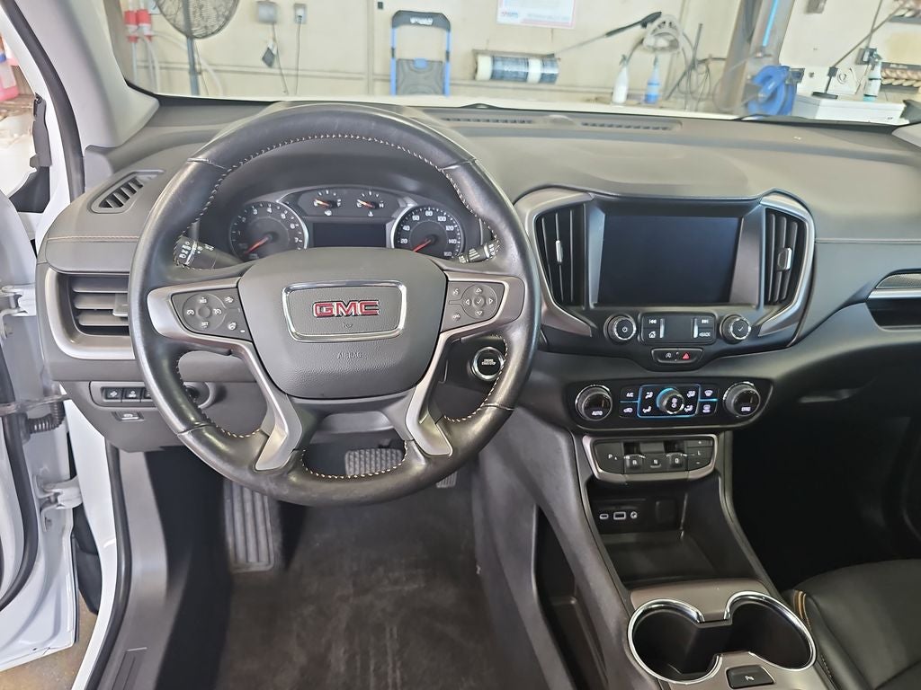 2022 GMC Terrain AT4