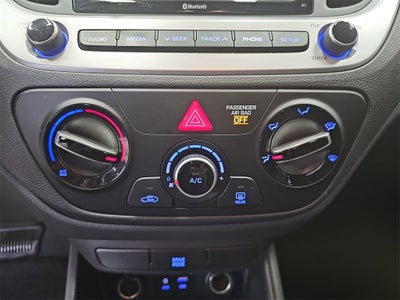 2022 Hyundai Accent SE