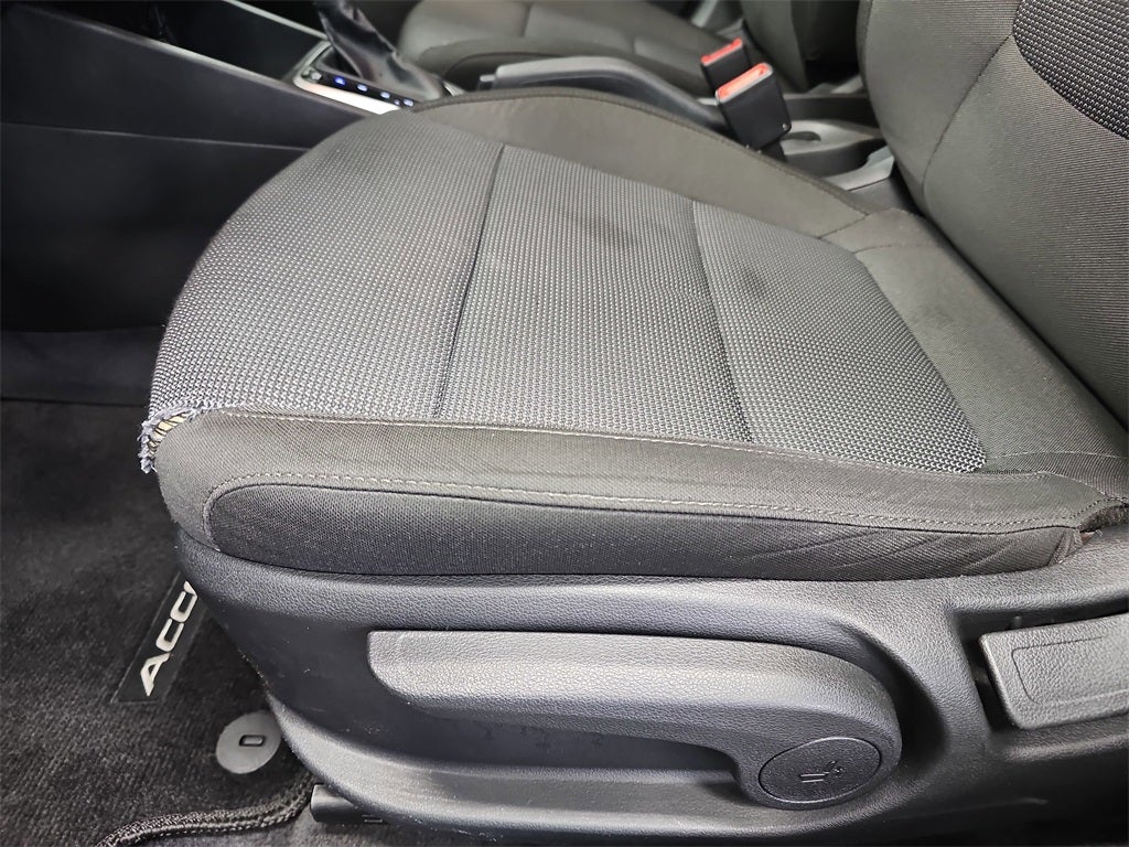 2022 Hyundai Accent SE