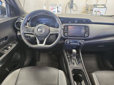 2022 Nissan Kicks SR