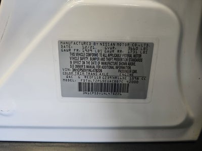 2022 Nissan Kicks SR