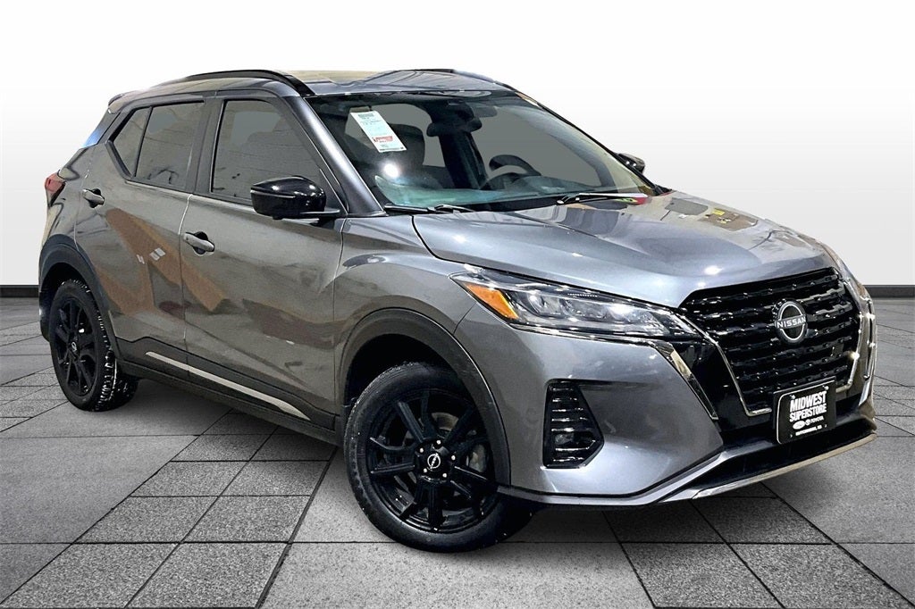 2024 Nissan Kicks SR