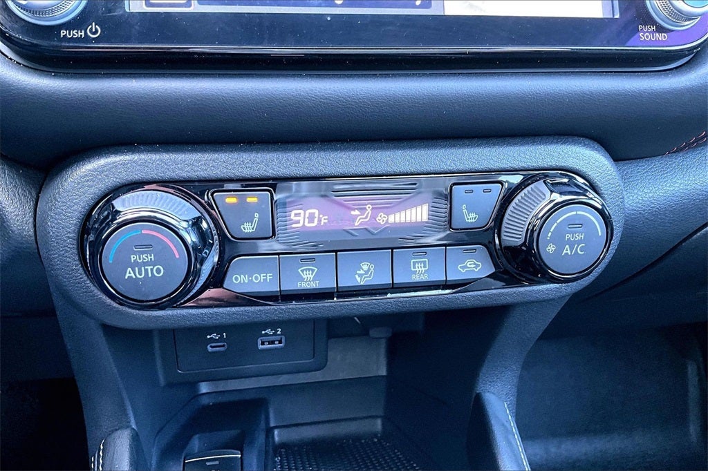 2024 Nissan Kicks SR