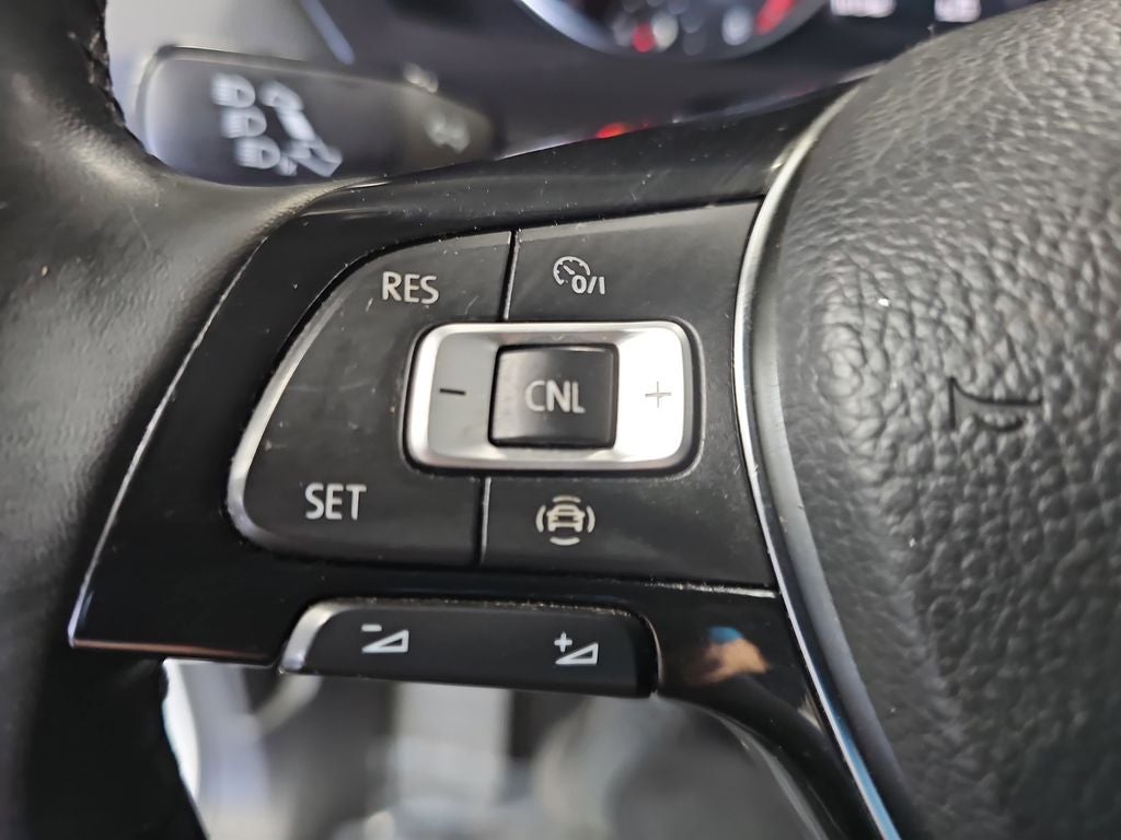 2020 Volkswagen Tiguan 2.0T SE