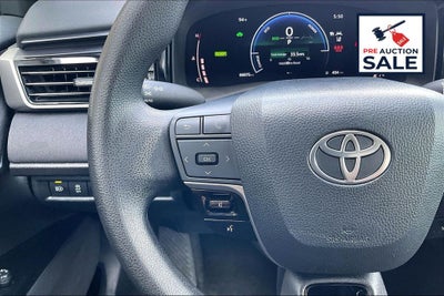 2025 Toyota Camry LE