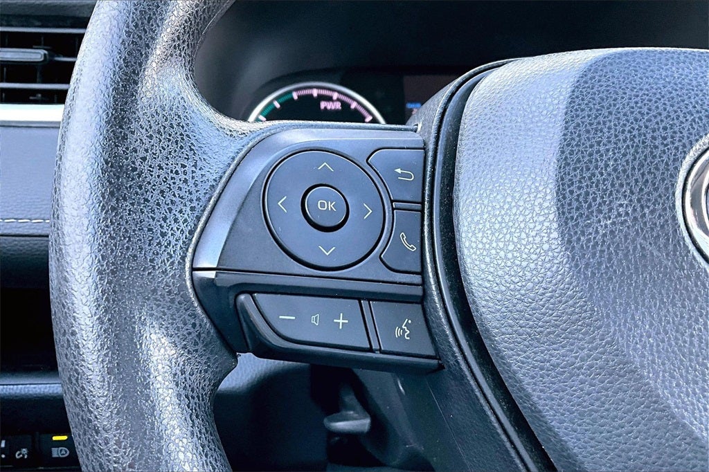 2022 Toyota RAV4 Hybrid LE